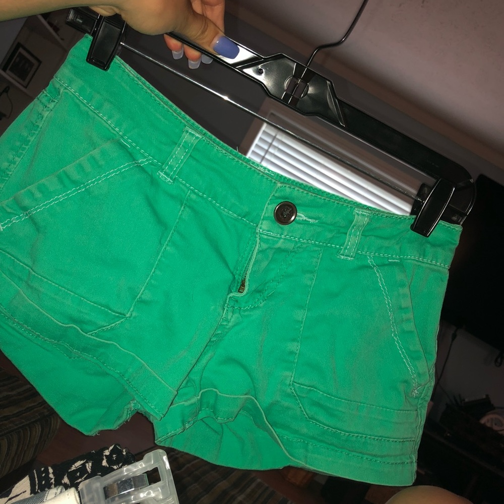TEAL GREEN SHORTS SIZE 1/small